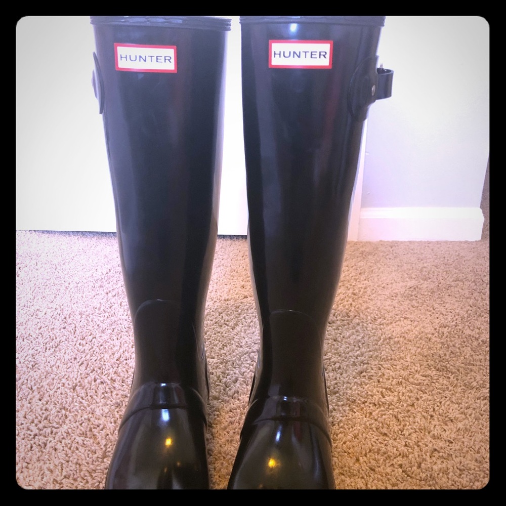 Hunter Original Tall Rain Boot in Black (glossy)